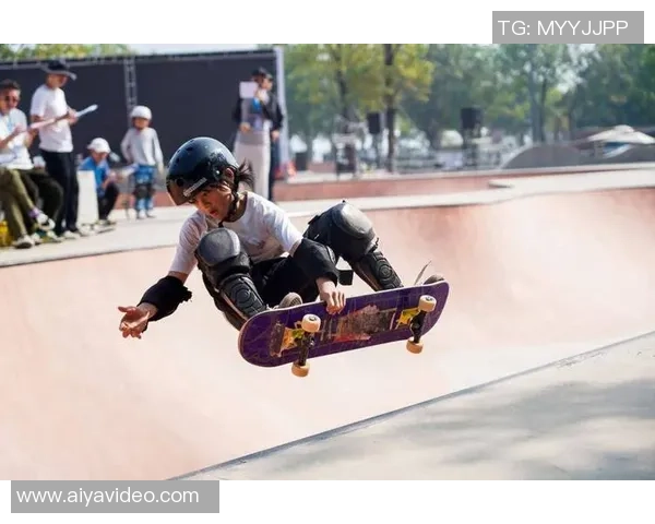 深圳街舞队在滑板精英赛中的崛起与挑战全景回顾